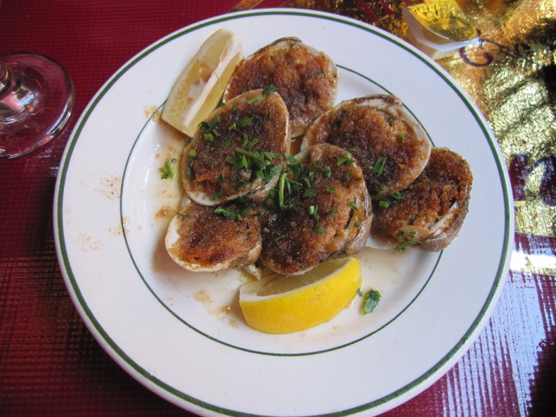 Benito One signature dishes Baked Clams
Penne Paesana
Spaghetti Puttanesca